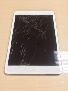 iPadmini修理前29/01/18