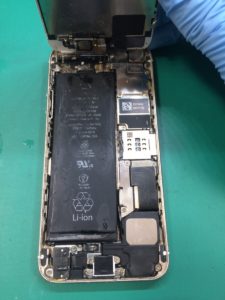 iPhone5s修理前29/02/06