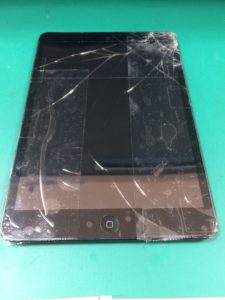 iPad mini修理前29/02/23