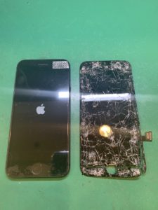 iPhone8画面修理1205