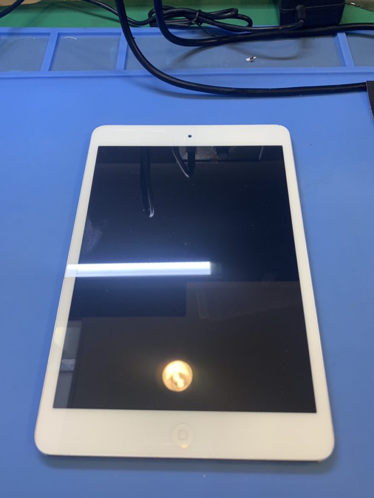 iPadmini3バッテリー交換（1）