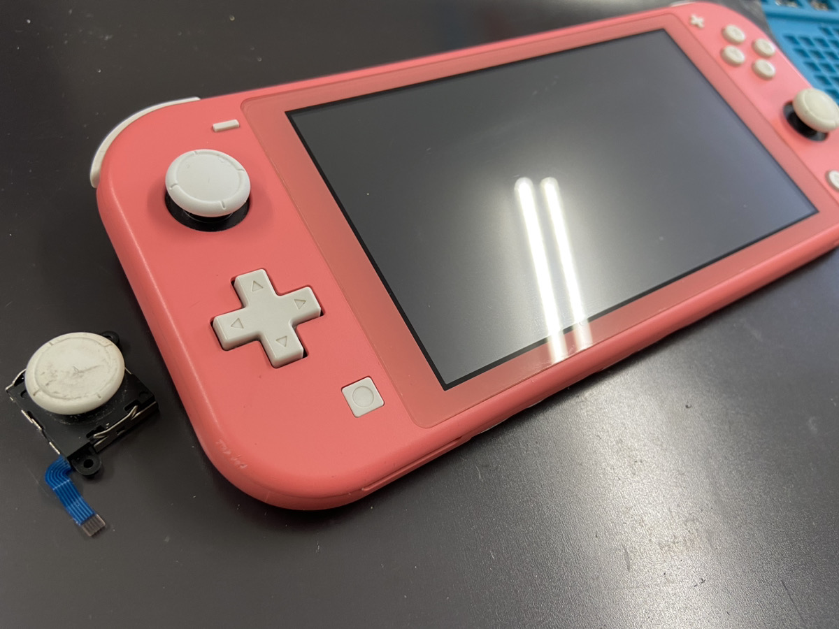 任天堂SwitchLite(スイッチライト)スティック交換