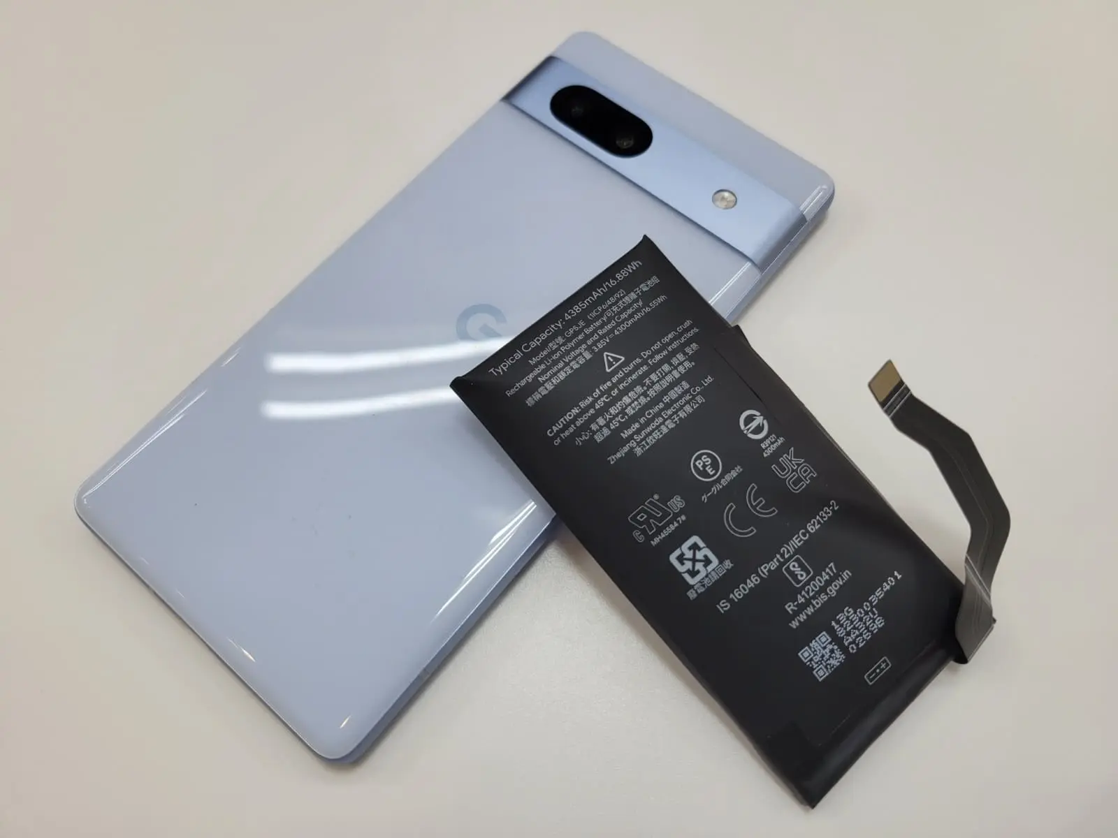 GooglePixel7aバッテリー膨張